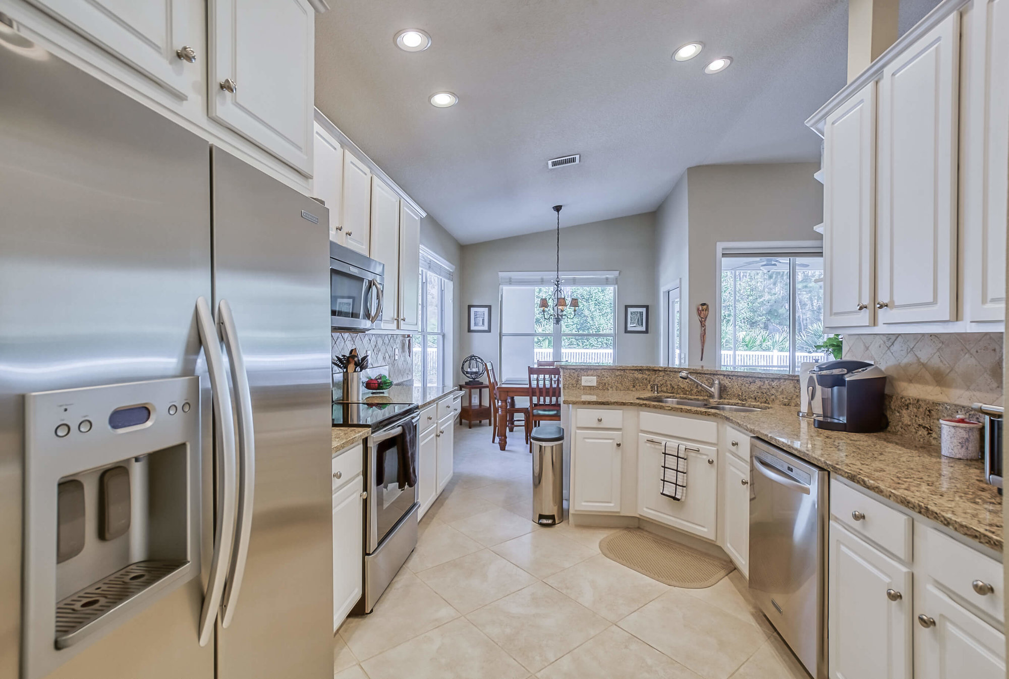 Beautiful Granite Kitchen with Stainless Steel Appliances